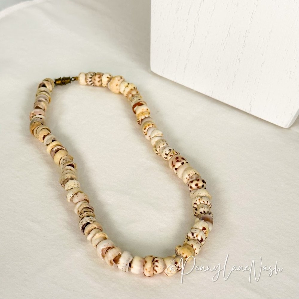 Vintage Seashells Chain Beads Necklace - Picture 5 of 6